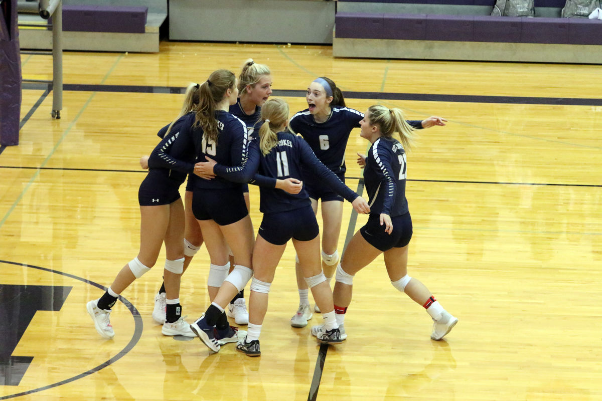 York VB vs Milford (27).jpg